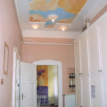 Nestigo Alloggio in famiglia